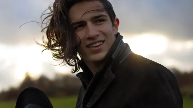 Aramis Knight Biography