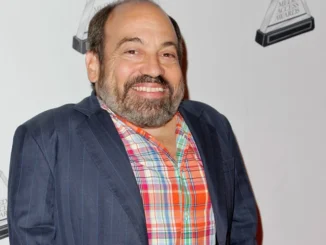 Danny Woodburn Biography