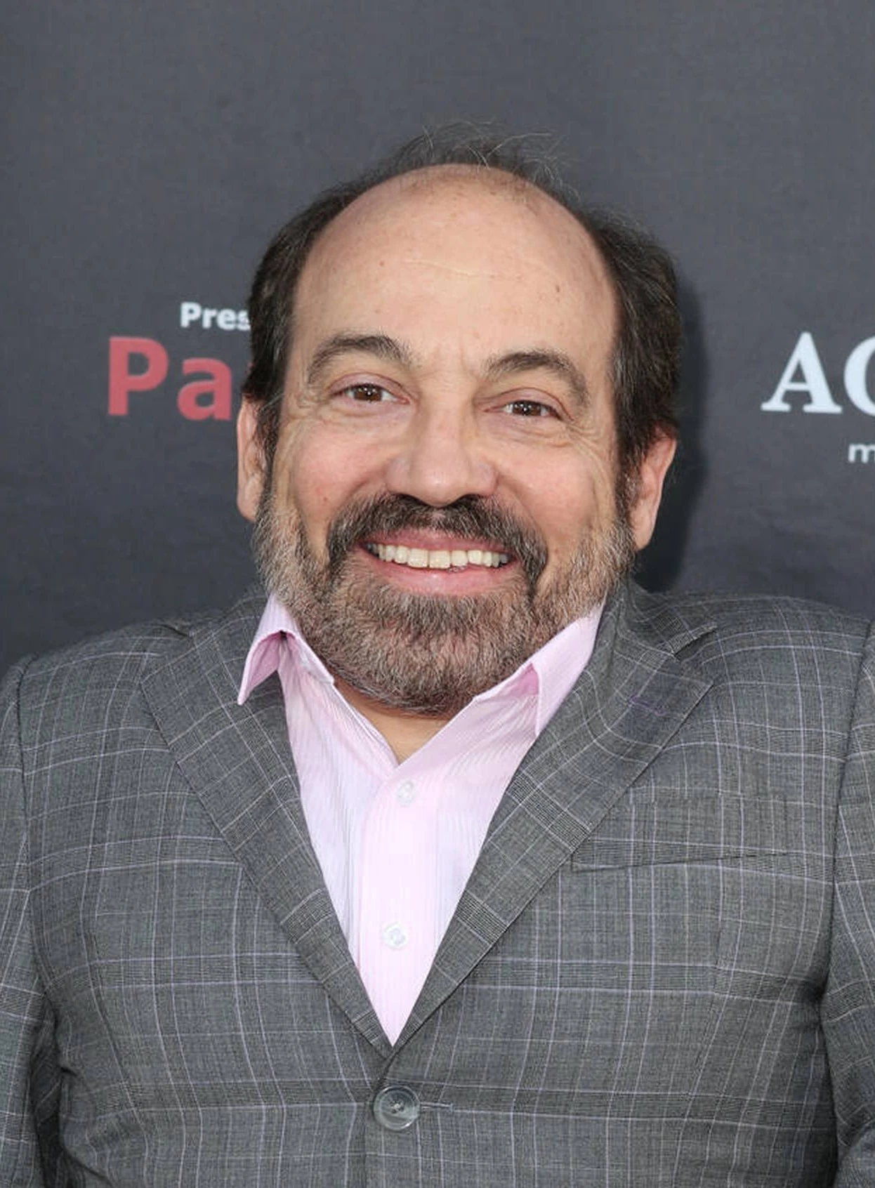 Danny Woodburn Biography: Height, Net Worth, Age, Parents, Wife - Biography