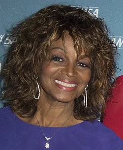 Rebbie Jackson Biography: Children, Height, Age, Net Worth, Wikipedia - Biography