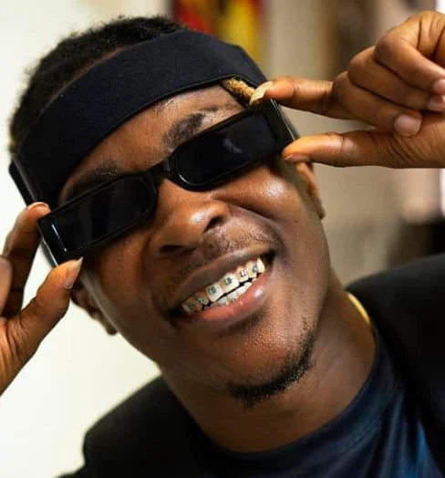 Seun Pizzle Biography: Girlfriend, Age, Real Name, Net Worth, State of origin - Biography