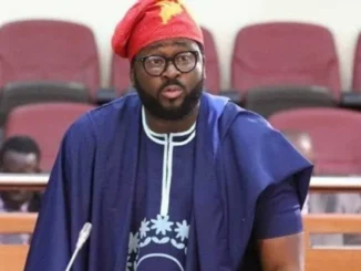desmond elliot biography