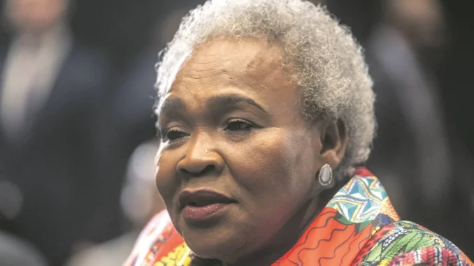 sisisi tolashe biography