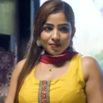 Aayushi Jaiswal Biography: Height, Age, Net Worth, Husband, Religion
