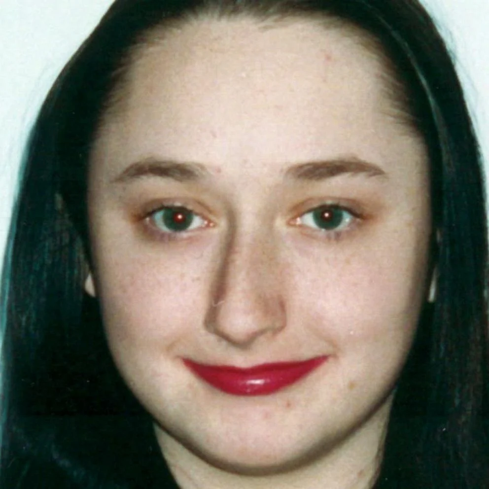Heather Robinson Biography: Today, Birthplace, Interview, Family, Spouse, Age - Biography