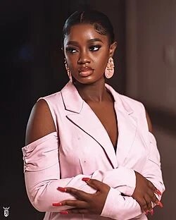 Luchy Donalds Biography: Age, Instagram, Awards, Boyfriend, Siblings - Biography