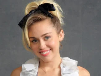 Miley Cyrus Biography: Husband, Awards, Instagram, Height, Net Worth, Parents