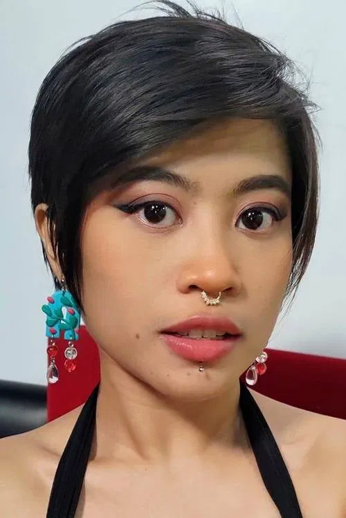 Salome Salvi Biography: Nationality, Spouse, Family, Education - Biography
