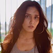Twisha Sharma Biography: Death, Family, Husband, Nationality - Biography